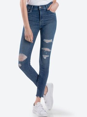 Levi’s 720 Distressed High-Rise Super Skinny Jeans Sz 28